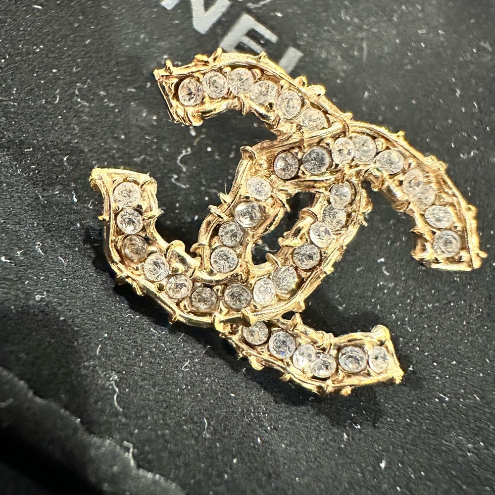 Chanel earrings - Picture 5 of 7